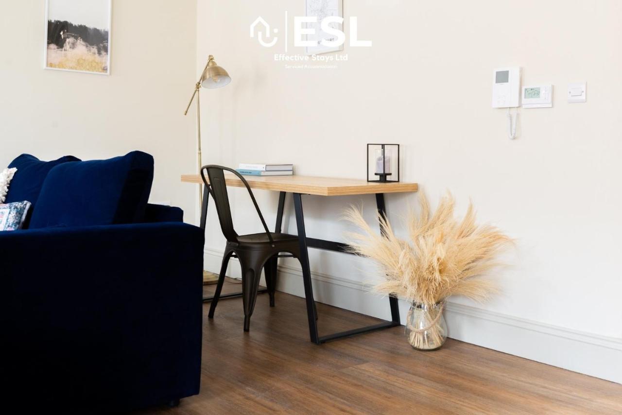 Shrewsbury Square - 2 Bedroom Second Floor Apartment - Perfect Central Location For Exploring Shrewsbury Kültér fotó